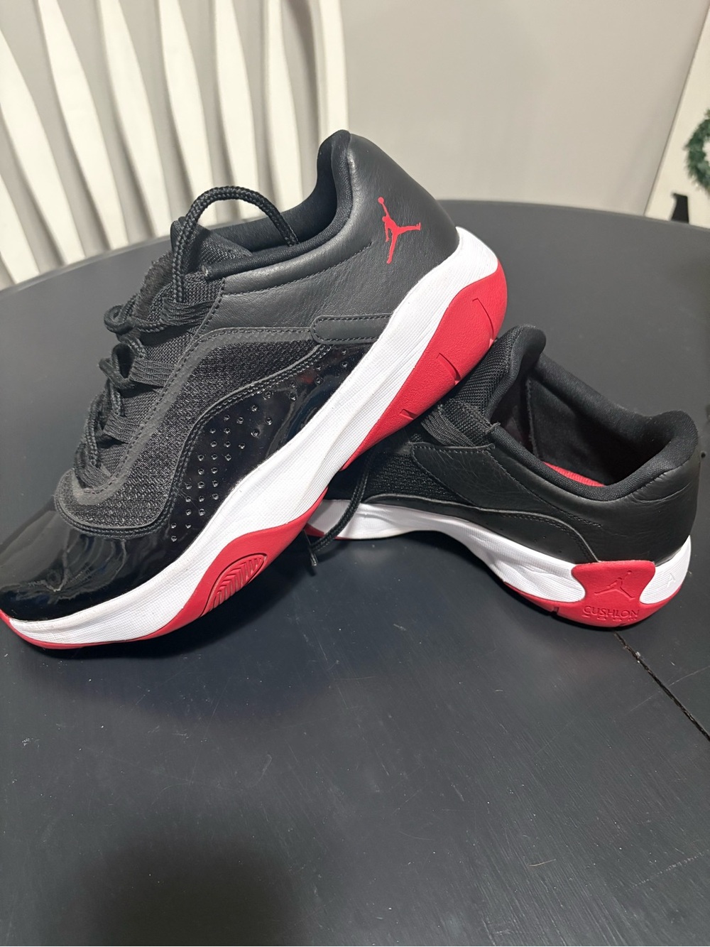 Jordan Men’s 11 CMFT low (Bred) 2021